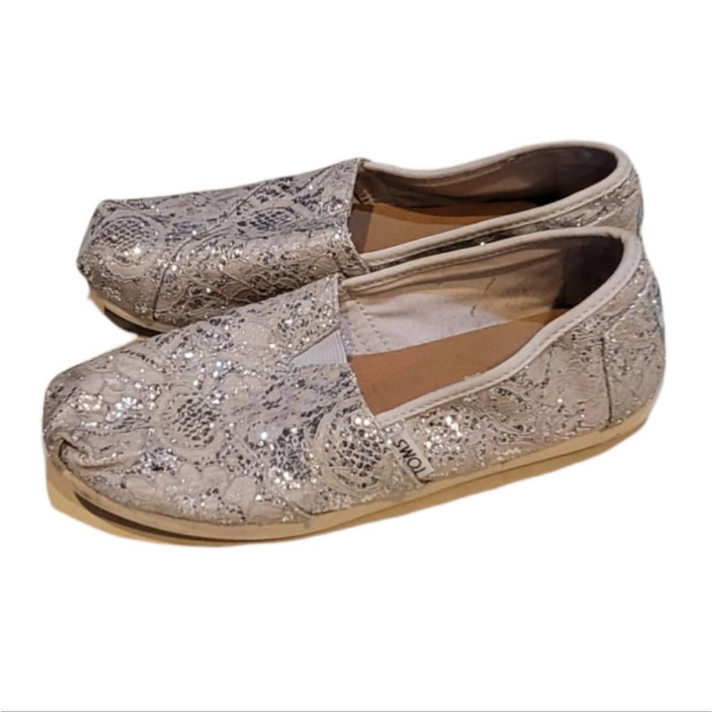 Toms Silver Floral Lace Sequin Flats Size 7